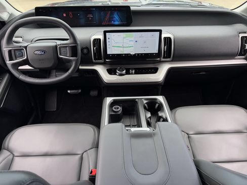 New 2026 Ford Expedition Active RWD image 11