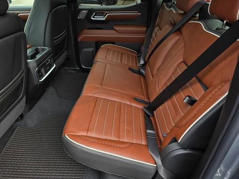 New 2026 GMC Sierra 1500 Denali Ultimate image 14