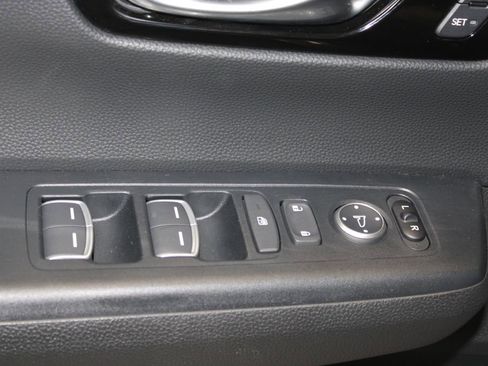 Used 2024 Honda CR-V EX-L image 9
