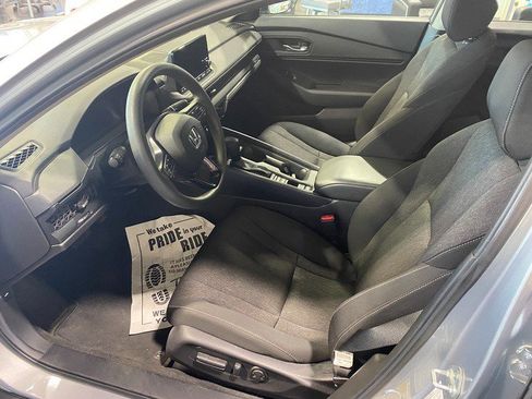 Used 2024 Honda Accord EX image 14