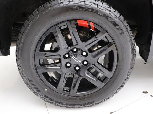 Used 2023 Chevrolet Silverado 1500 RST w/ Redline Edition image 10