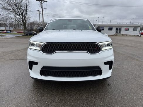 Used 2024 Dodge Durango SXT w/ 3rd Row Seating Group image 9