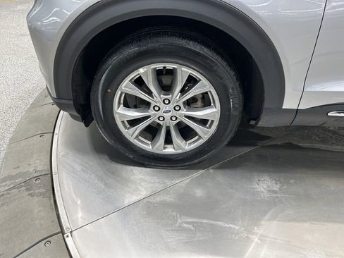 Certified 2023 Ford Explorer Limited image 36