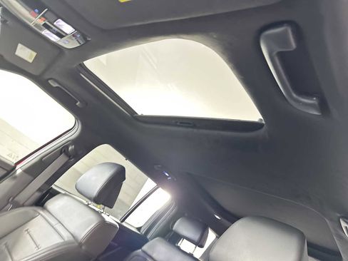 Used 2025 Hyundai Santa Fe Calligraphy w/ Tow & Go Package image 23