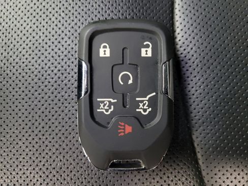 Used 2020 GMC Terrain SLT w/ Preferred Package FWD image 32