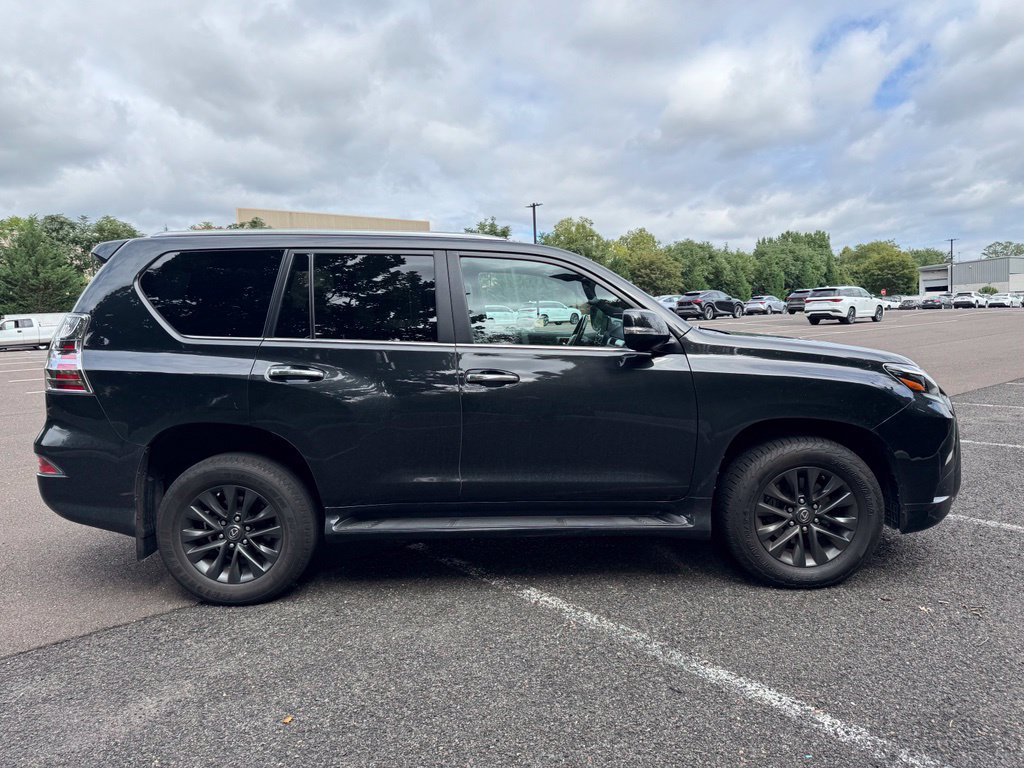 Certified 2023 Lexus GX 460 Premium w/ Premium Package AWD/4WD image 5