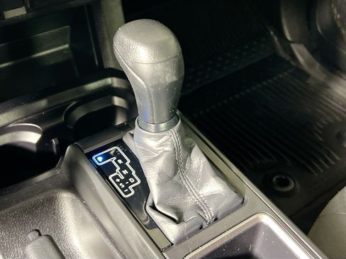 Used 2021 Toyota Tacoma SR w/ SR Convenience Package RWD image 23
