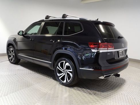 Used 2023 Volkswagen Atlas SEL AWD/4WD image 11