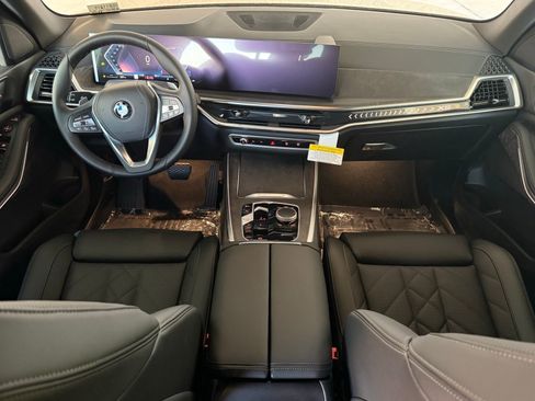 New 2026 BMW X5 sDrive40i image 25