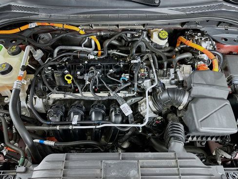 Used 2021 Ford Escape SE w/ Convenience Package image 38