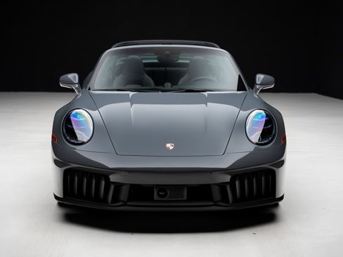 Used 2026 Porsche 911 Targa 4 GTS AWD/4WD image 9