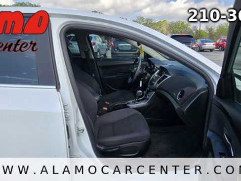 Used 2012 Chevrolet Cruze LT w/ RS Package image 15