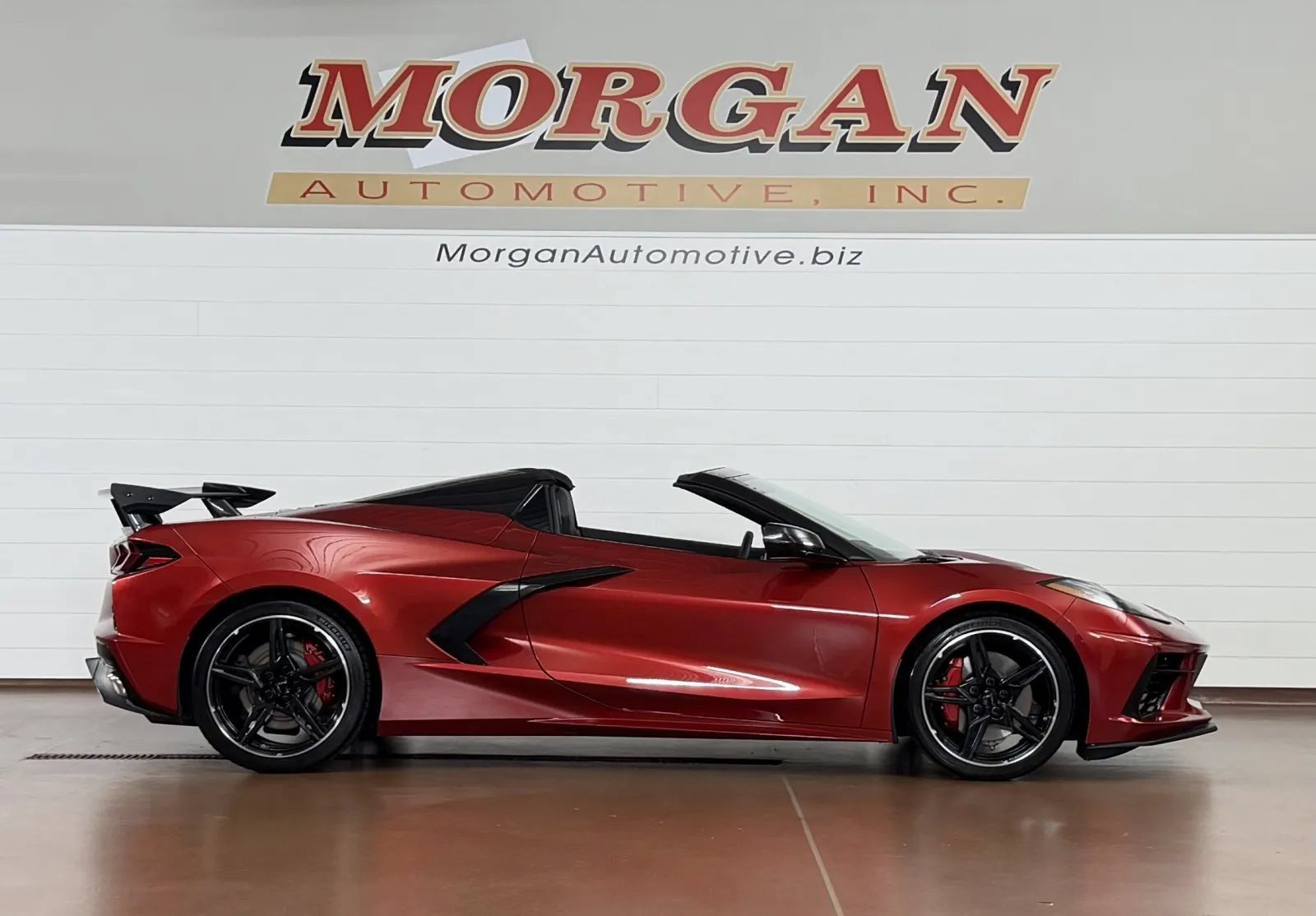 Used 2022 Chevrolet Corvette Stingray Preferred Conv w/ Z51 Performance Package RWD image 2