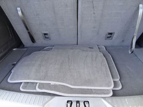 Used 2023 Ford Explorer XLT w/ Equipment Group 202A image 11