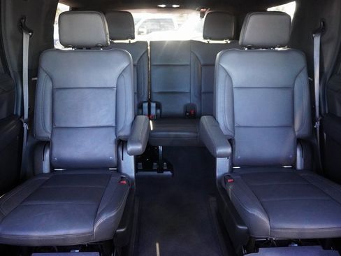 Used 2021 Chevrolet Tahoe Z71 image 25