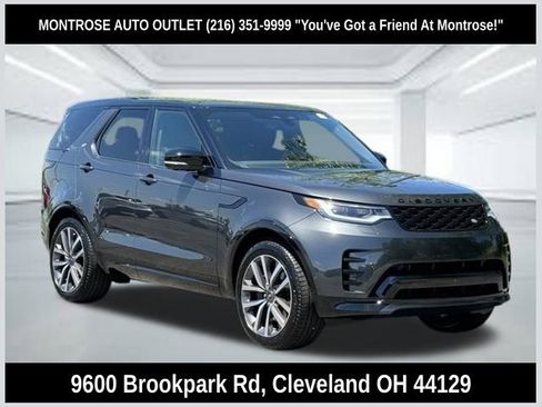 New 2024 Land Rover Discovery Dynamic SE AWD/4WD image 1