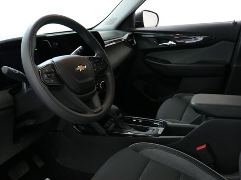 Certified 2025 Chevrolet TrailBlazer LS w/ LS Convenience Package image 23