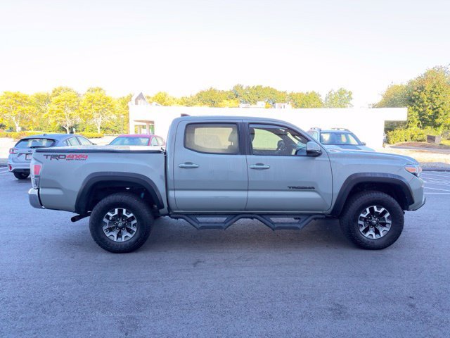 Used 2023 Toyota Tacoma TRD Off-Road AWD/4WD image 5