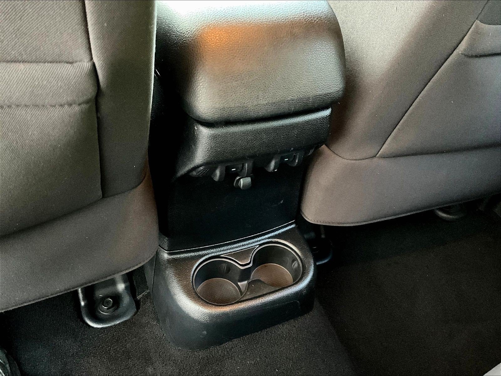 Used 2013 Jeep Wrangler Unlimited Sport AWD/4WD image 10