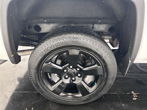 Used 2017 GMC Sierra 1500 4x4 Double Cab w/ Elevation Edition image 16