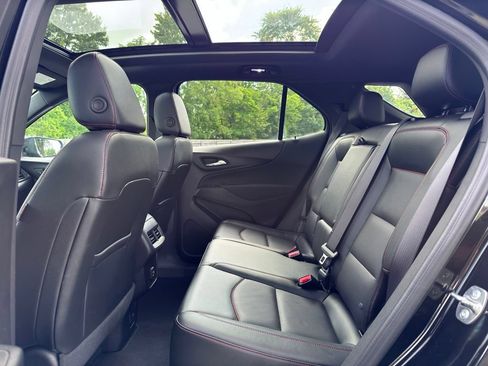 Used 2024 Chevrolet Equinox RS w/ RS Leather Package AWD/4WD image 23