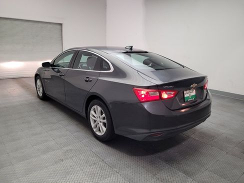 Used 2018 Chevrolet Malibu LT w/ Driver Confidence Package FWD image 5