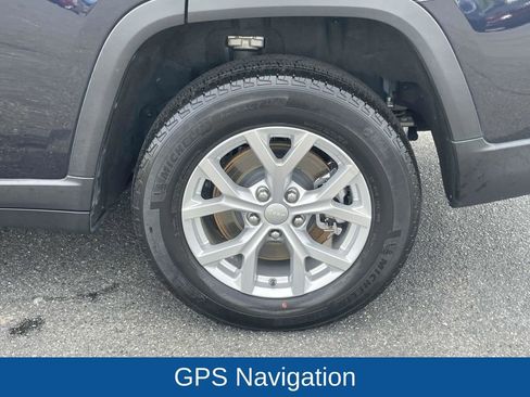 Used 2023 Jeep Grand Cherokee L Limited image 12