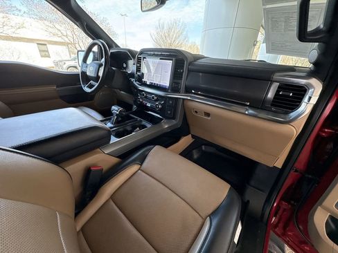 Used 2021 Ford F150 Lariat w/ Equipment Group 502A High image 27