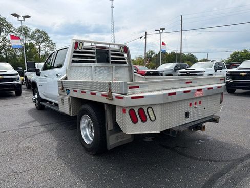 Used 2022 Chevrolet Silverado 3500 LTZ w/ LTZ Convenience Package AWD/4WD image 3
