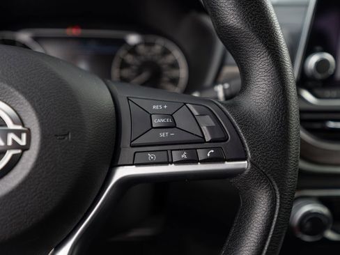 Used 2023 Nissan Altima 2.5 SV image 19