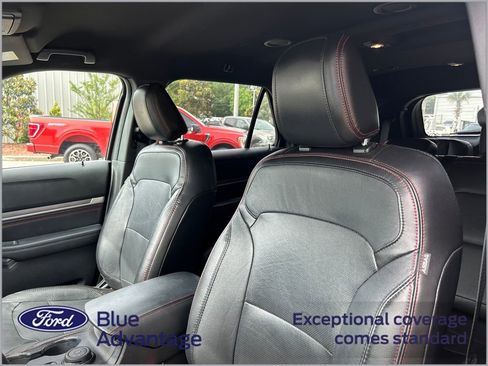 Used 2018 Ford Explorer Sport w/ Ford Safe & Smart Package AWD/4WD image 11