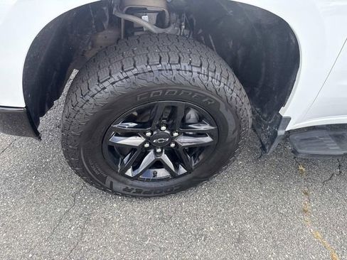 Used 2023 Chevrolet Silverado 1500 LT Trail Boss w/ Protection Package image 13