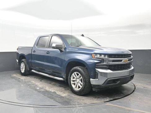 Used 2019 Chevrolet Silverado 1500 LT w/ All-Star Edition image 9