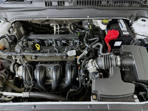 Used 2018 Ford Fusion S image 31