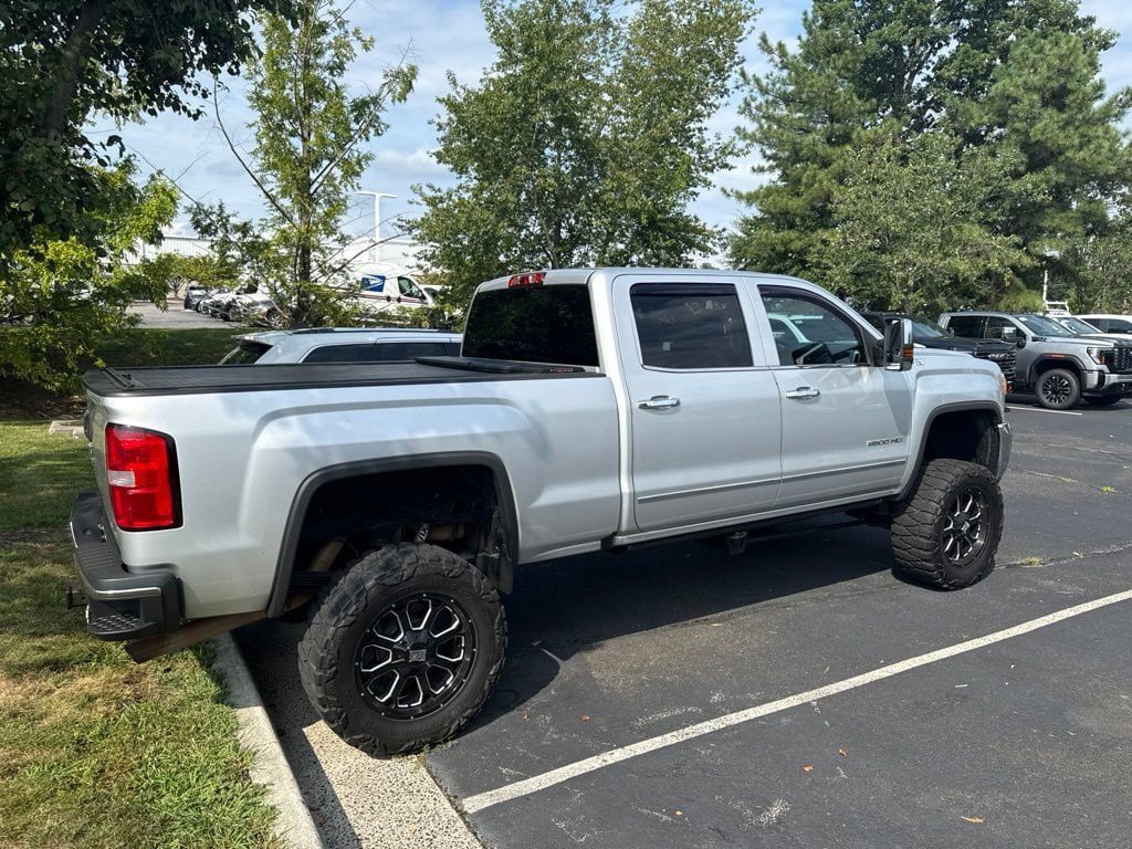 Used 2016 GMC Sierra 2500 SLT w/ Suspension Package, Off-Road AWD/4WD image 3