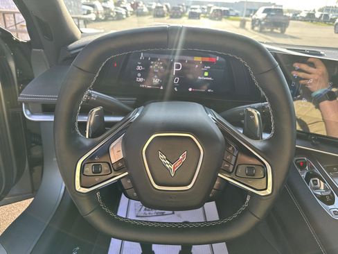 Used 2024 Chevrolet Corvette Stingray Preferred Conv w/ Battery Protection Package RWD image 18