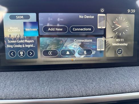 Certified 2025 Nissan Kicks SV image 31