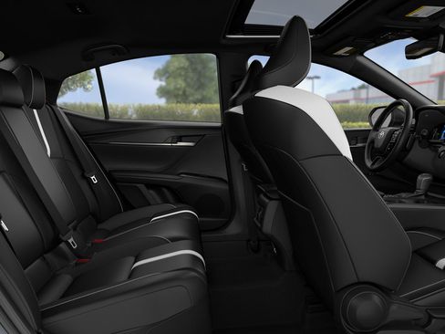 New 2026 Toyota Camry Hybrid AWD/4WD image 35