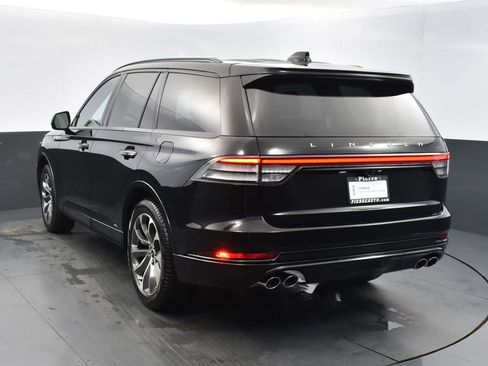 Certified 2025 Lincoln Aviator AWD w/ Jet Appearance Package image 7
