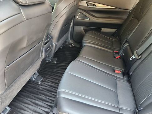 Used 2025 INFINITI QX60 Luxe w/ Cargo Package FWD image 30