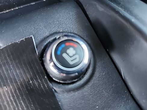 Used 2024 Nissan Titan PRO-4X w/ Pro-4x Convenience Package image 36