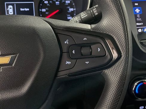 Used 2023 Chevrolet TrailBlazer LT image 34