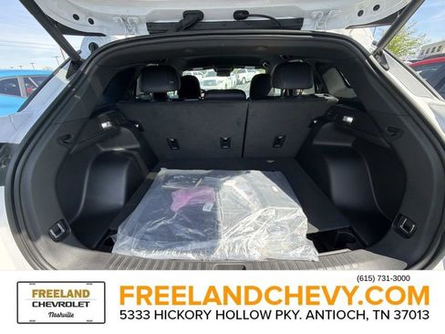 New 2024 Chevrolet Blazer EV LT image 11