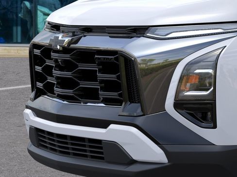 New 2026 Chevrolet Equinox ACTIV w/ Convenience Package III AWD/4WD image 13