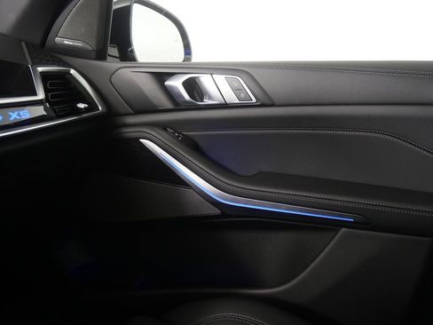 Used 2026 BMW X5 sDrive40i image 28