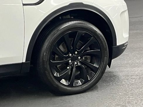 Used 2020 Land Rover Discovery Sport SE AWD/4WD image 38