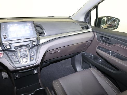 Used 2021 Honda Odyssey EX-L image 10