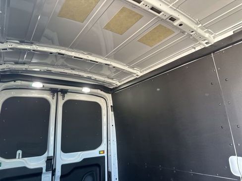 Used 2024 Ford Transit 250 148 Medium Roof w/ Load Area Protection Package image 13