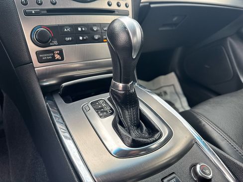 Used 2013 INFINITI G37 x Sedan w/ Premium Pkg image 37