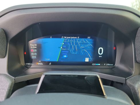 Used 2025 Ford Explorer Platinum w/ Ultimate Package image 24